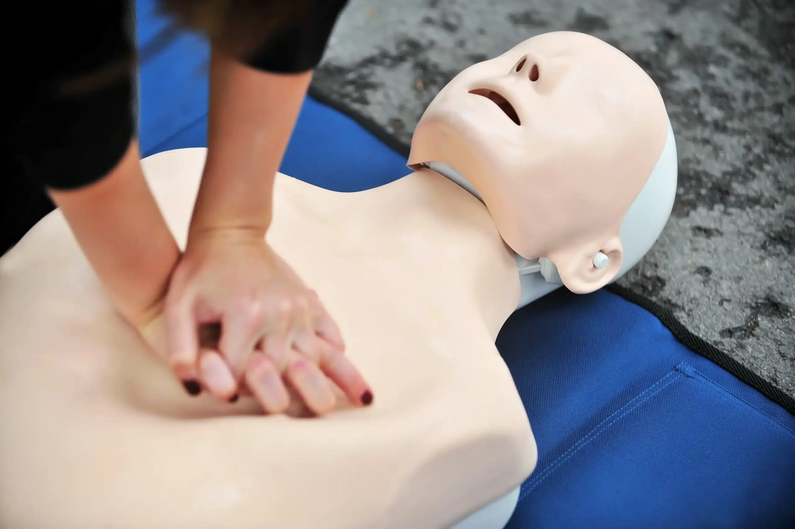 Find First-Aid Classes Near Me: A Complete Guide